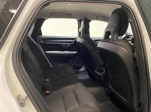 Volvo V90 18 of 30