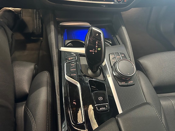 BMW 520d 9 of 21