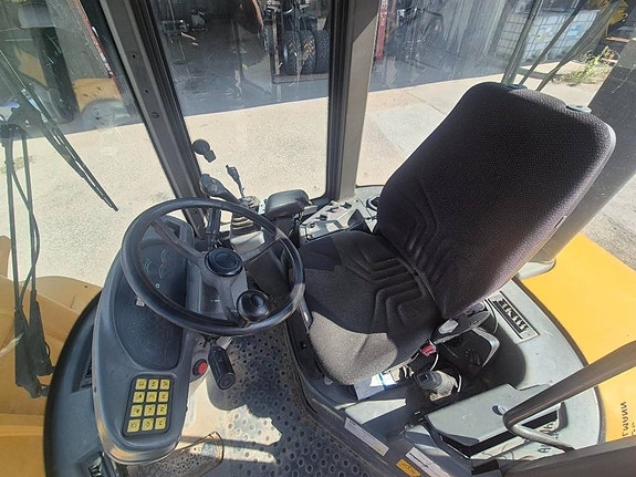 Volvo L35 B PRO - Planerskopa 5 of 8