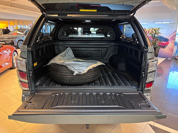 Isuzu D-max 5 of 15