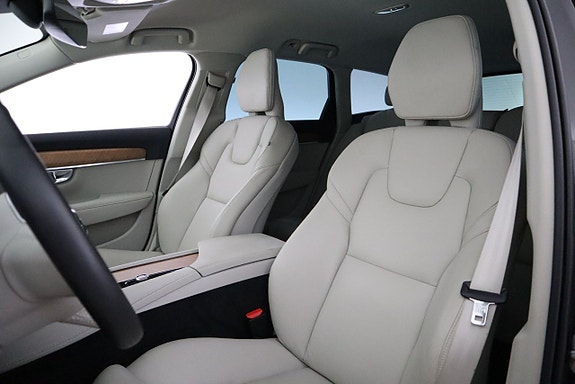 Volvo V90 12 of 23
