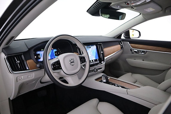 Volvo V90 10 of 23