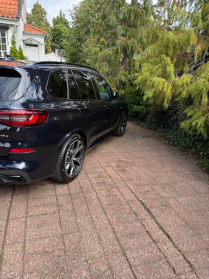 BMW X5 12 of 12