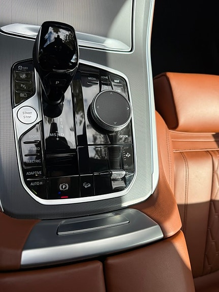 BMW X5 7 of 12