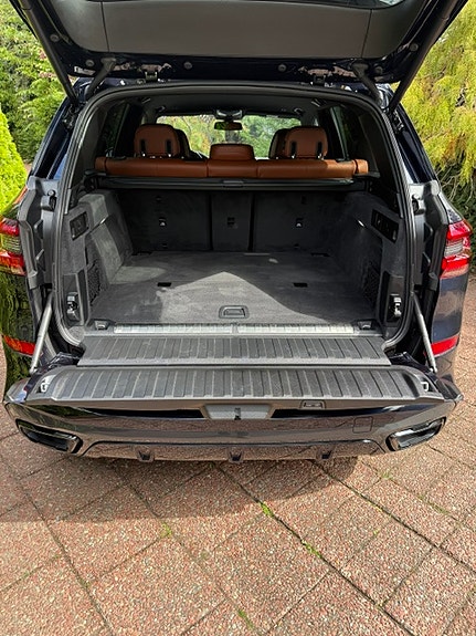 BMW X5 11 of 12