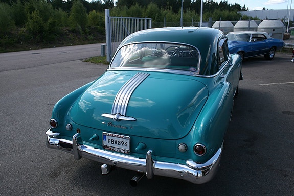 Pontiac Chieftain 6 of 21
