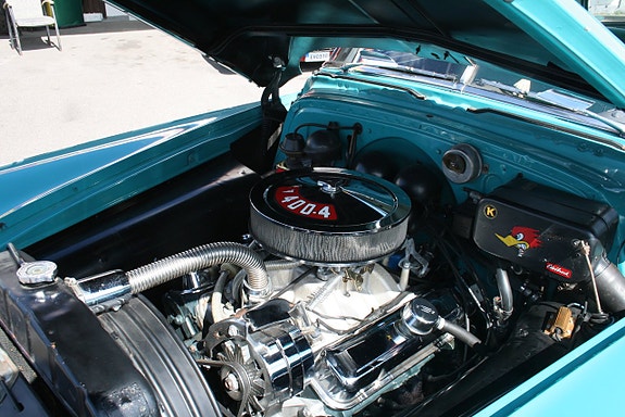 Pontiac Chieftain 21 of 21