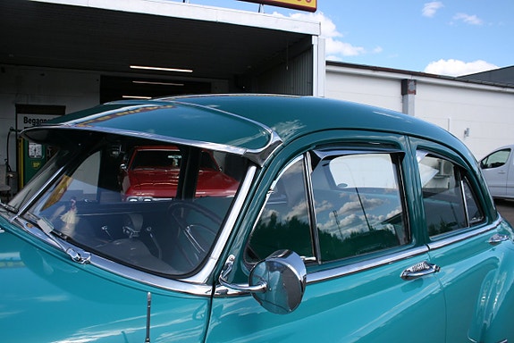 Pontiac Chieftain 11 of 21