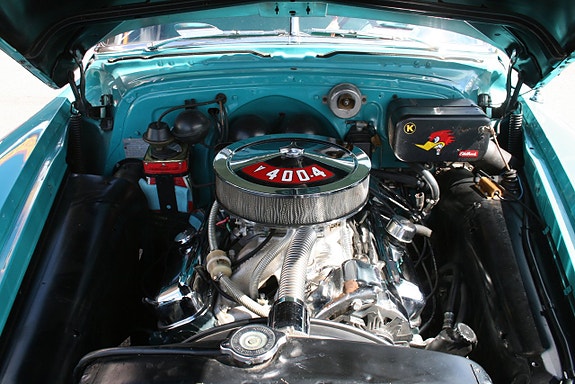 Pontiac Chieftain 20 of 21