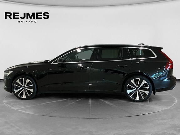 Volvo V60 3 of 16