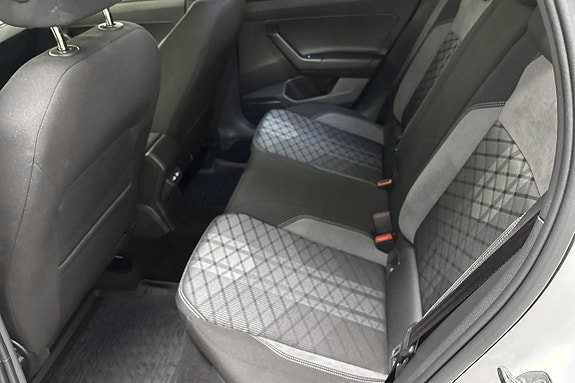 Volkswagen Taigo 16 of 23
