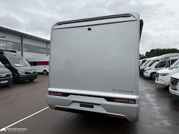 Adria MATRIX SUPREME 670 SL 140HP *Finns i Butik för påseende* 5 of 7