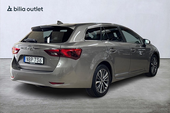 Toyota Avensis 6 of 22