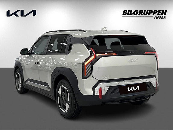 Kia EV3 6 of 27
