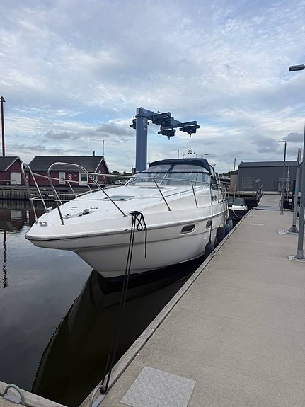Sealine 37 S 2st KAD44P-B 260hp 4 of 12