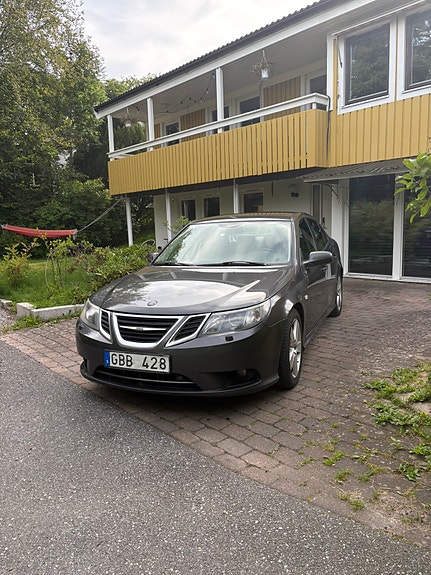 Saab 9-3 2 of 6