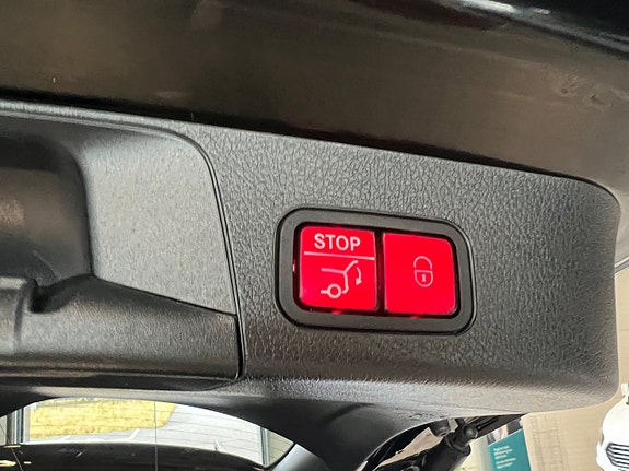 Mercedes-Benz GLB200 d 21 of 21