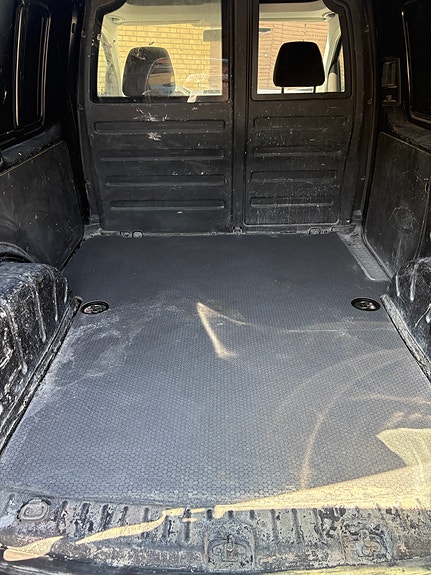 Volkswagen Caddy 5 of 5