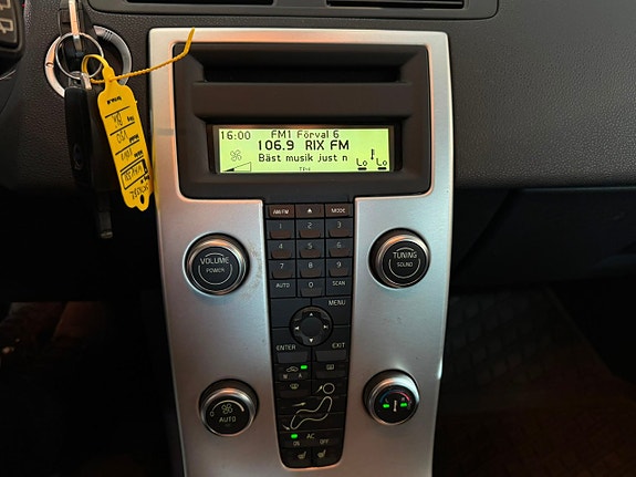 Volvo V50 13 of 15