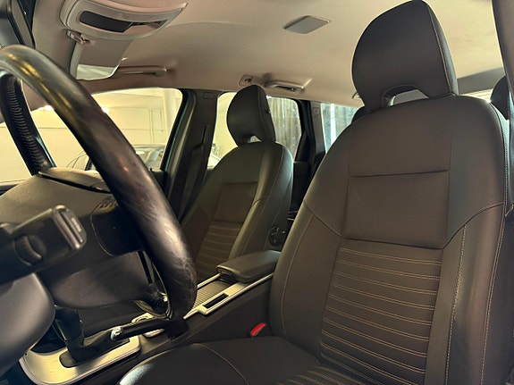 Volvo V50 9 of 15