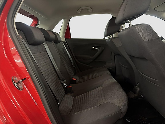 Volkswagen Polo 5 of 13