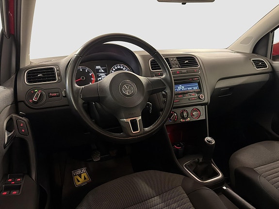 Volkswagen Polo 11 of 13