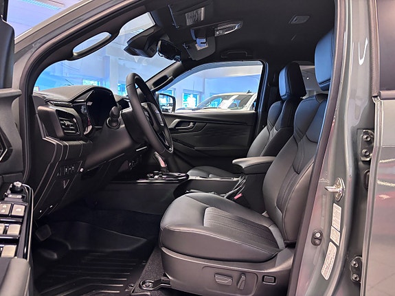Isuzu D-max 9 of 16
