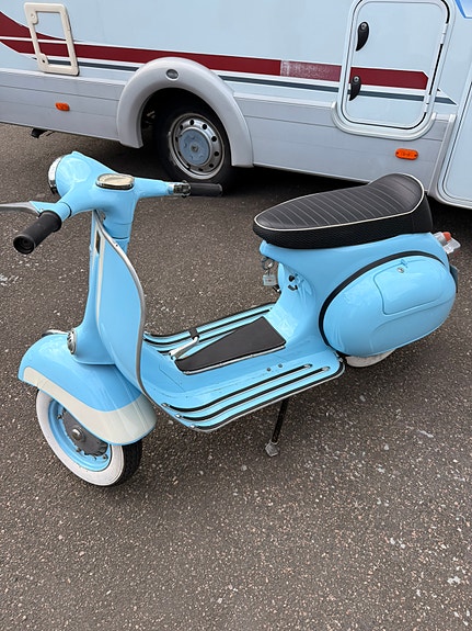 Vespa Toyring 2 of 5
