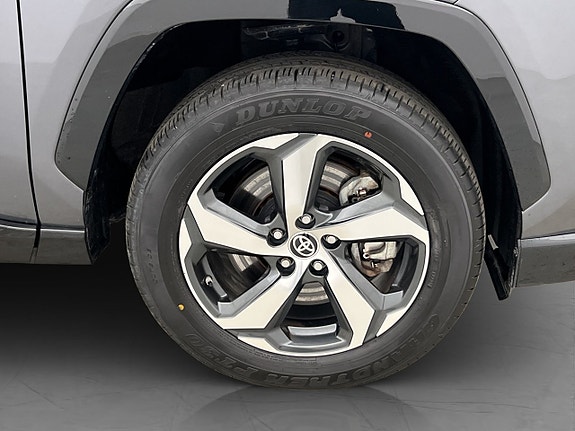 Toyota RAV4 30 of 30