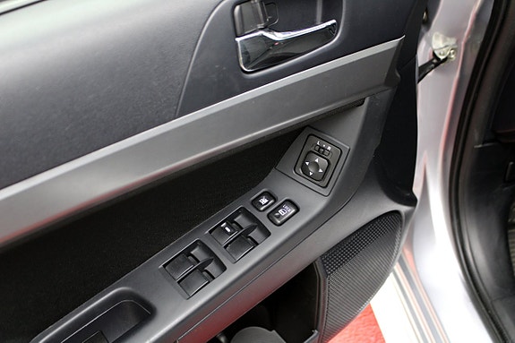 Mitsubishi Lancer 26 of 26