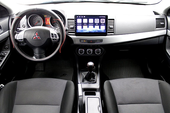 Mitsubishi Lancer 9 of 26