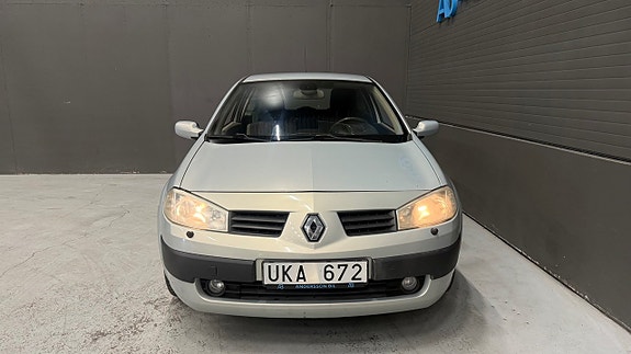 Renault Megane 9 of 21
