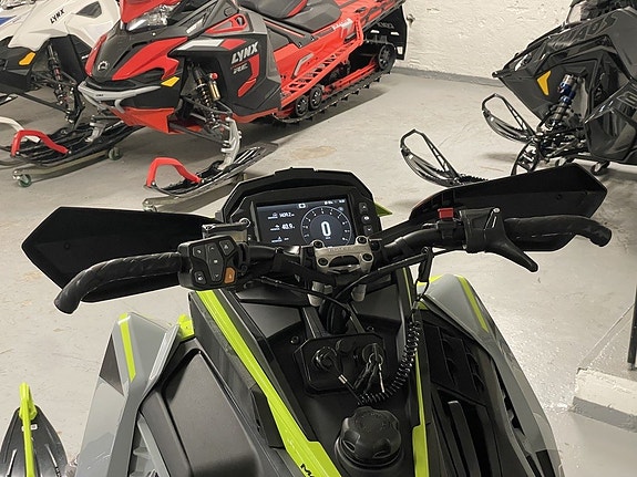 Polaris XCR 9R 136" -25 Sveg 5 of 6