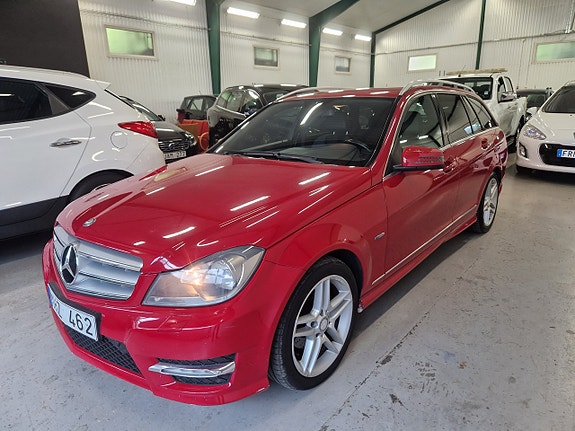 Mercedes-Benz C220 10 of 18