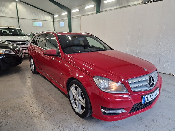 Mercedes-Benz C220 15 of 18