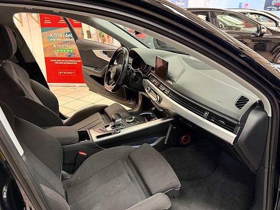 Audi A4 15 of 16
