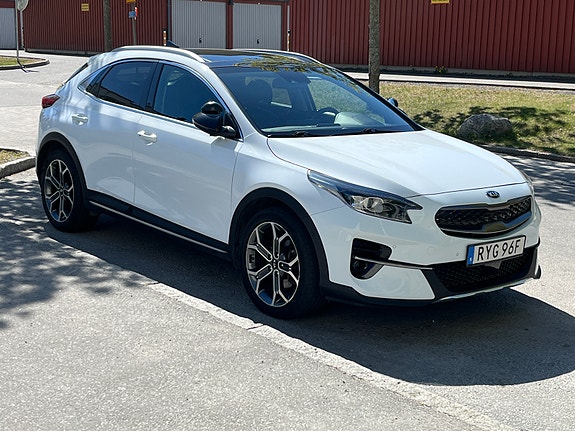 Kia XCeed 2 of 10
