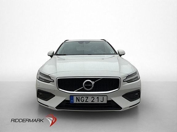Volvo V60 2 of 30