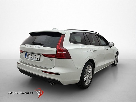 Volvo V60 8 of 30
