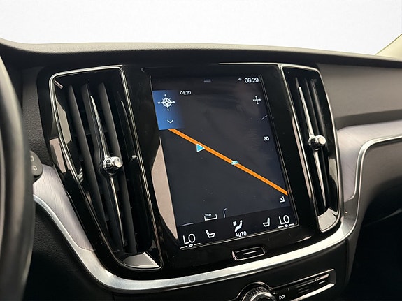 Volvo V60 20 of 30