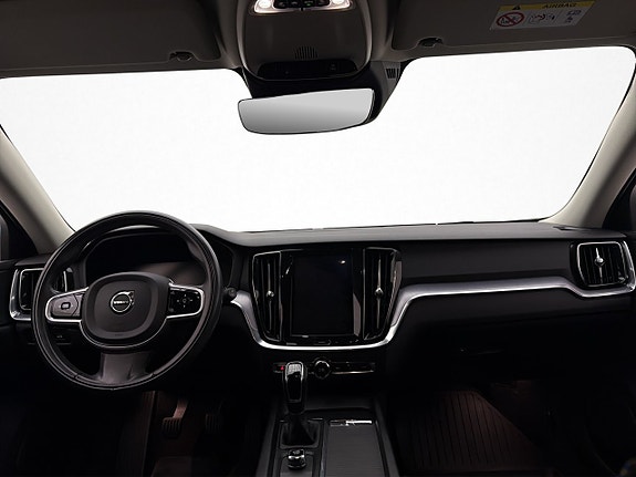 Volvo V60 13 of 30