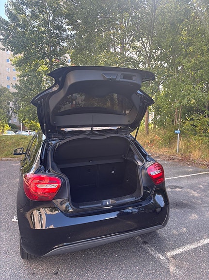 Mercedes-Benz A180 6 of 6