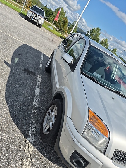 Ford Fusion 8 of 10