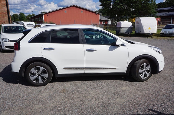 Kia Niro 4 of 8
