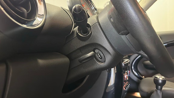 MINI Countryman Cooper D 9 of 21