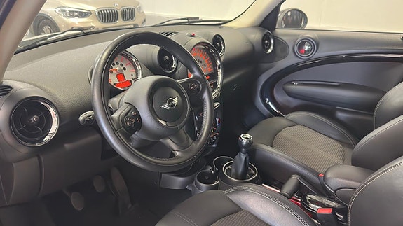 MINI Countryman Cooper D 8 of 21