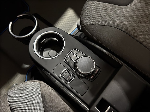 BMW i3s 15 of 18