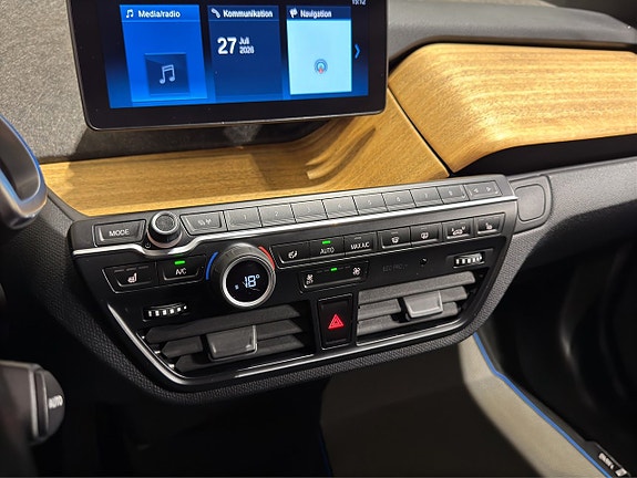 BMW i3s 14 of 18