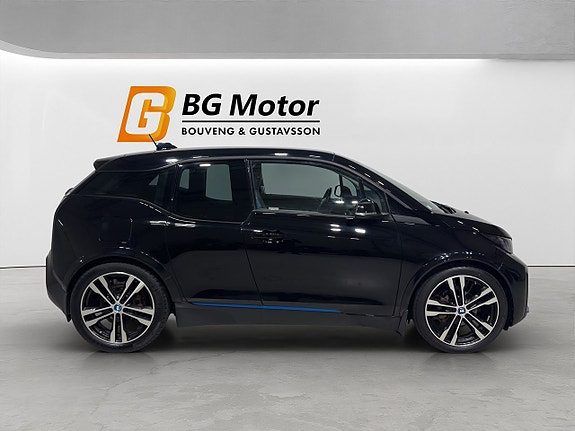 BMW i3s 3 of 18