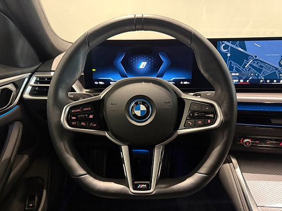BMW i4 13 of 19